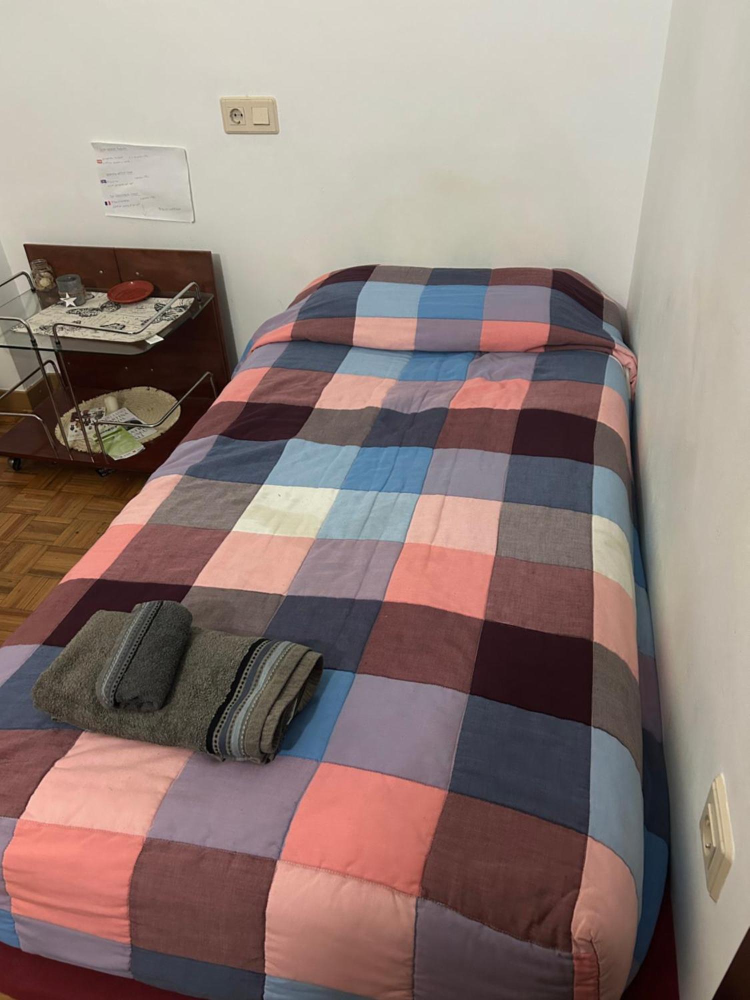 Ferienwohnung Habitacion Doble En Figueres Figueres  Exterior foto
